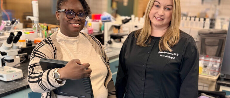 Ronesha Strozier (shown on left) and Jennifer Lavender Braun (shown on right) in the Public Health Madison & Dane County laboratory